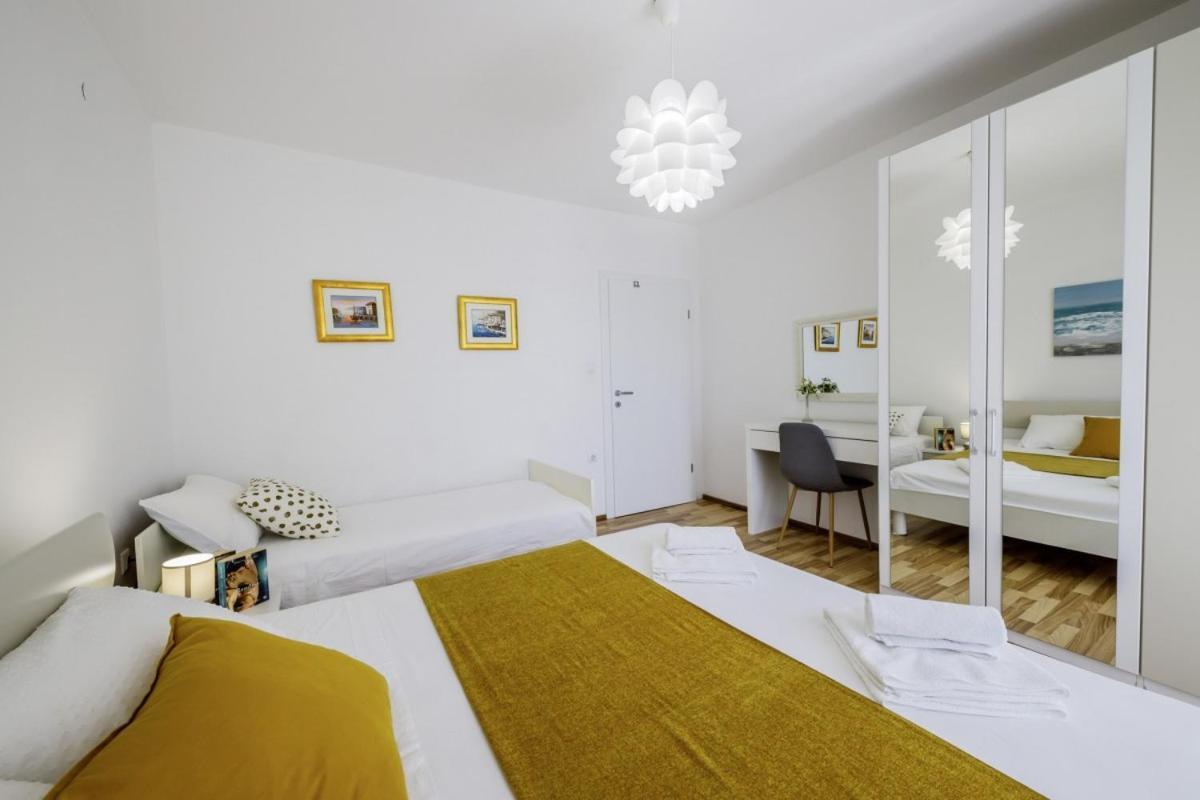 Hotel Ani in Trogir * Mittel-Dalmatien Donji Seget Exterior foto